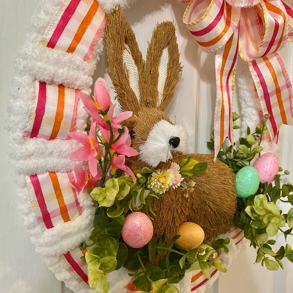 Easter Egg - Bunny Wreath - Picture 2 of 4